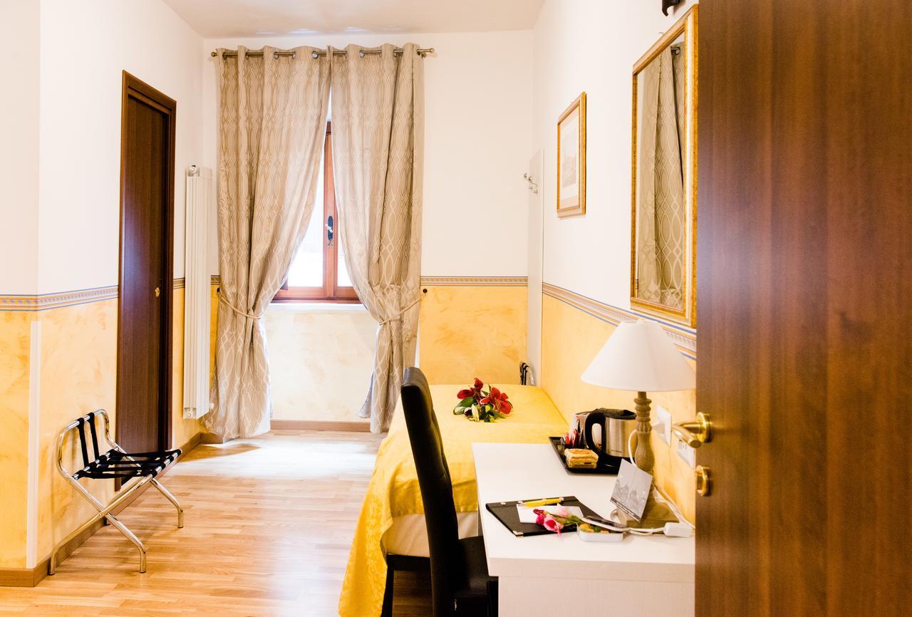 Bed and Breakfast Domus Popolo Roma Exterior foto